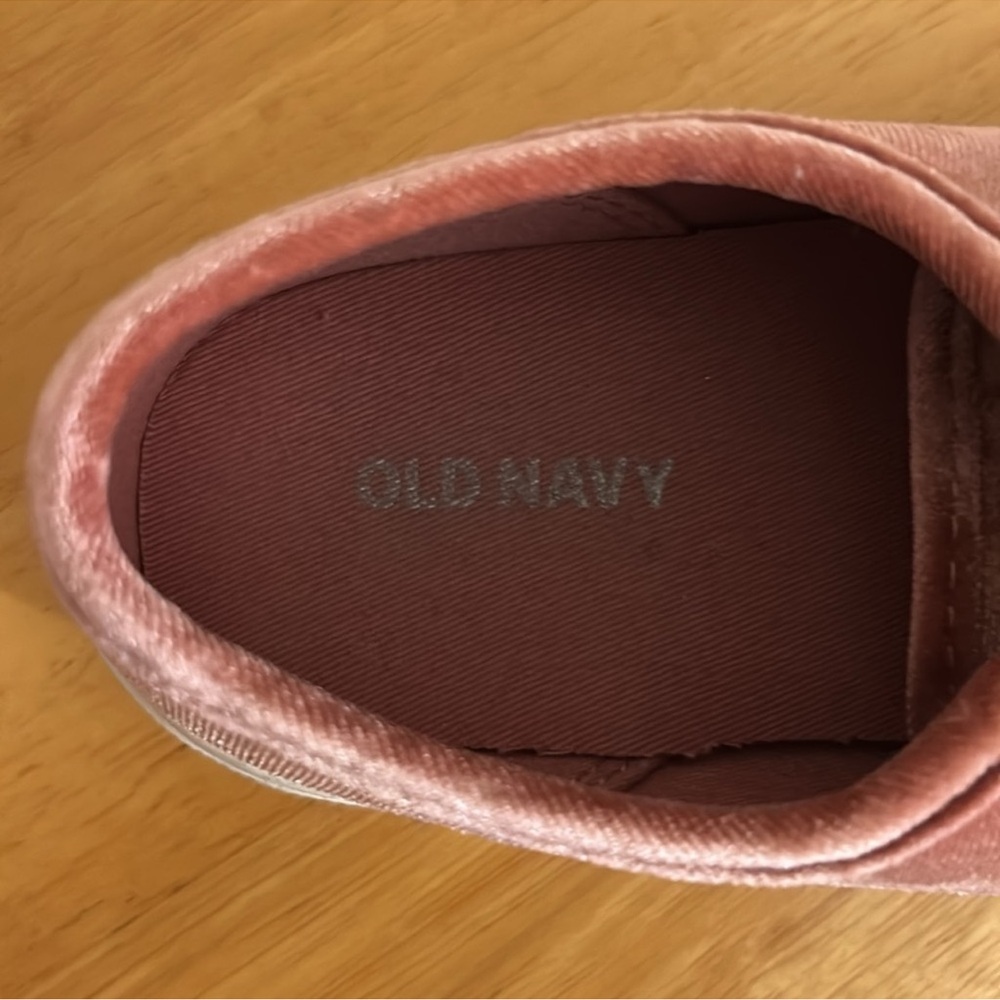 Old Navy Pink Velvet Shoes - Picture 8 of 10